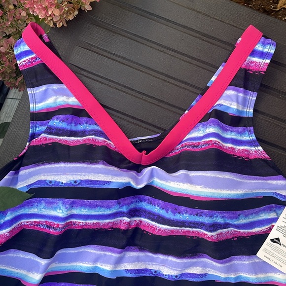 Lycra - Xtra Life - Women’s Swim Tank - Size 16 - Picture 5 of 13